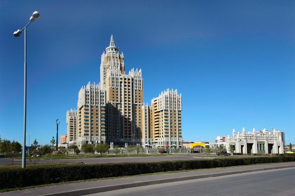 Triumph Apartments Astana Exterior foto